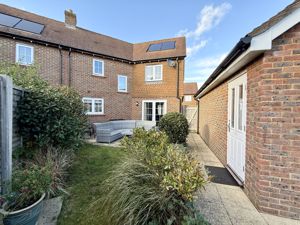 Photo 17- click for photo gallery